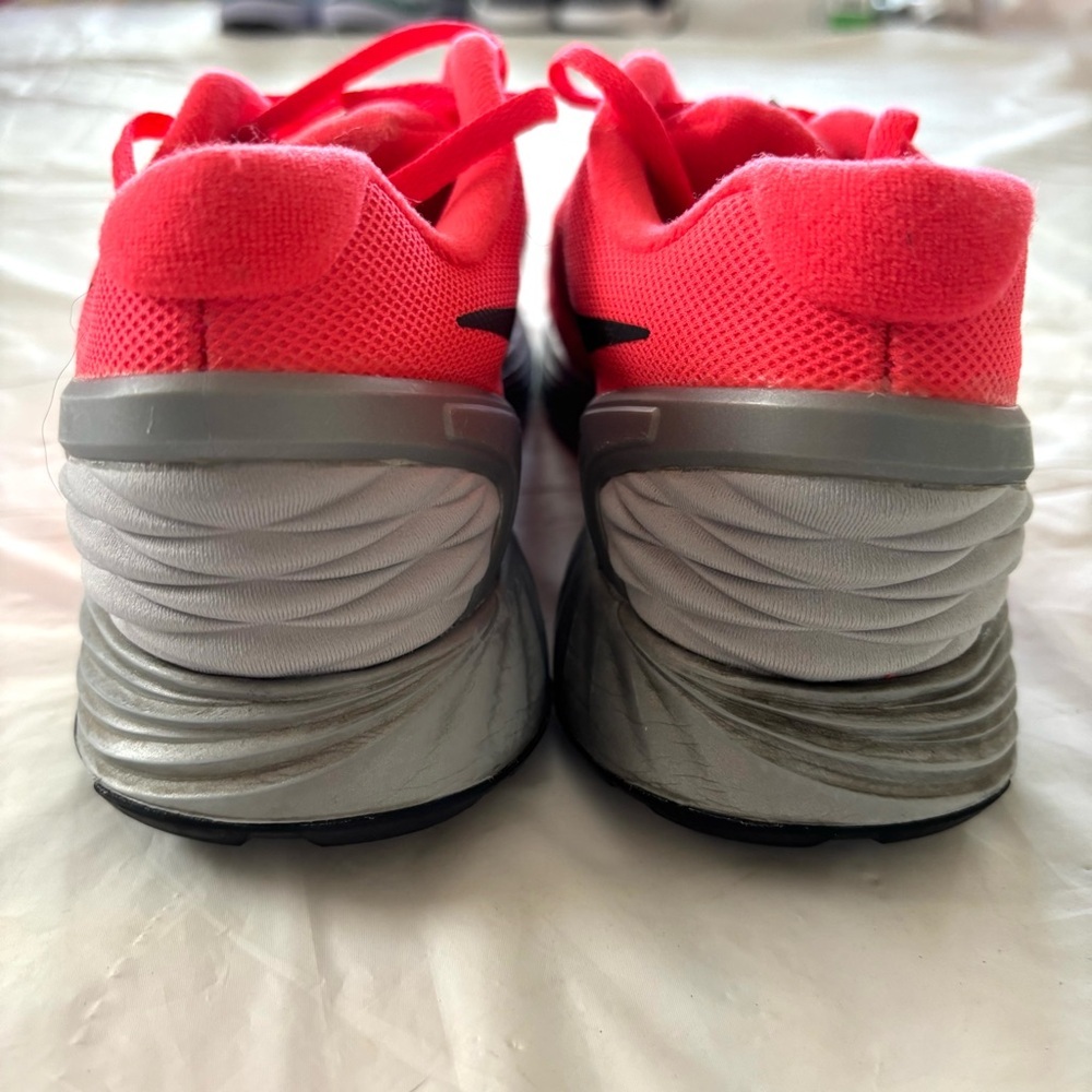 Nike Lunarglide 6 Pink Black Sneakers SZ 7.5 Worn 1X Indoors - Picture 6 of 13